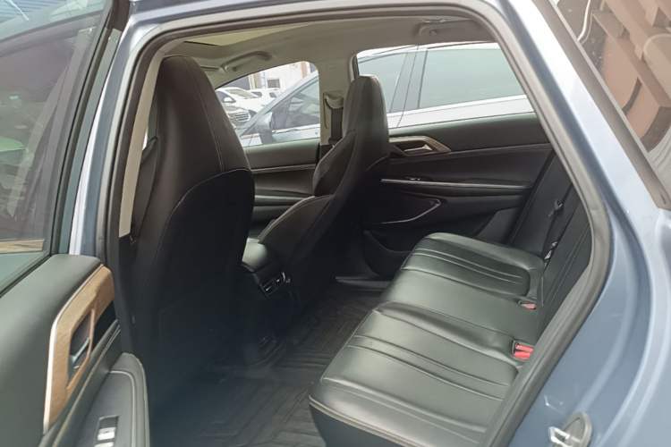 Used XPeng P5 2024 500 Smart Drive Edition Left Rear Seat