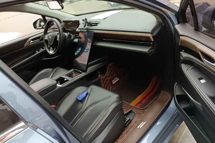 Used XPeng P5 2024 500 Smart Drive Edition Right Front Seat