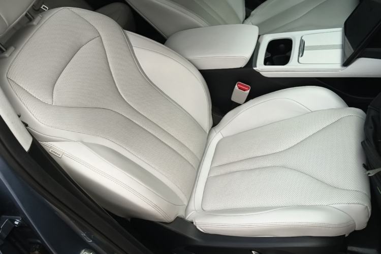 Used XPeng P5 2024 500 Smart Drive Edition Right Front Seat
