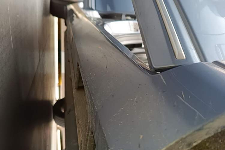 Used XPeng P5 2024 500 Smart Drive Edition Right Side Sill