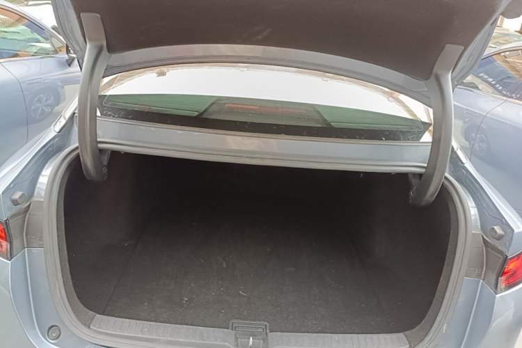 Used XPeng P5 2024 500 Smart Drive Edition Trunk