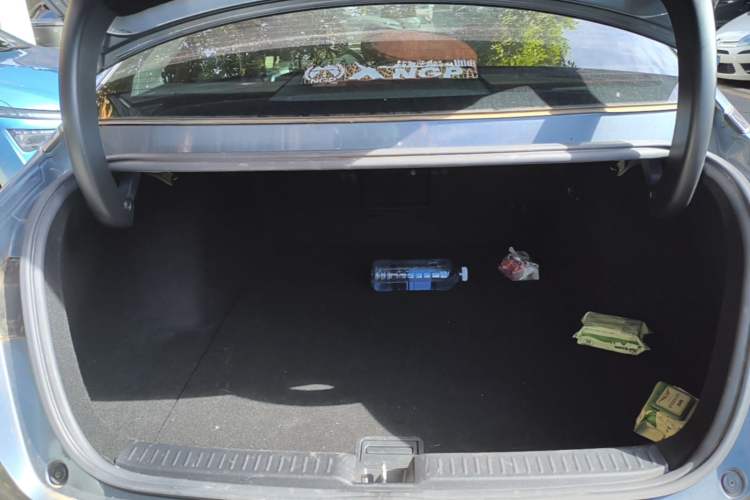 Used XPeng P5 2024 500 Pro Edition Trunk
