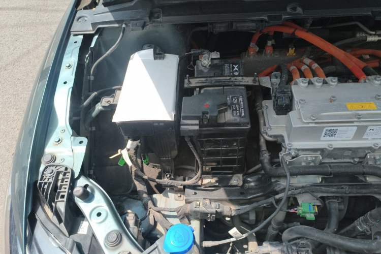 Used XPeng P5 2024 500 Pro Edition Engine Bay Right