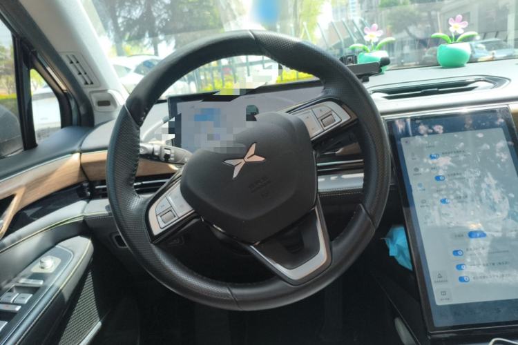Used XPeng P5 2024 500 Pro Edition Steering Wheel