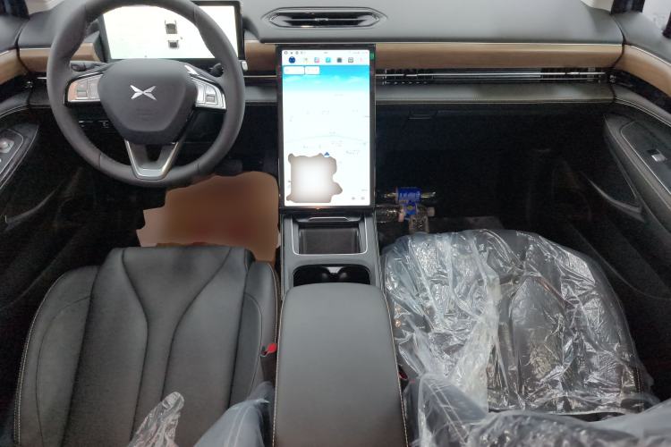 Used XPeng P5 2024 500 Plus Edition Center Console
