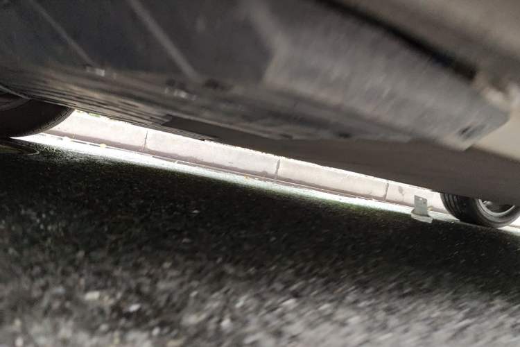 Used XPeng P5 2024 500 Pro Edition Chassis Front Left