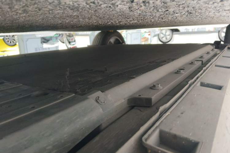 Used XPeng P5 2024 500 Smart Drive Edition Chassis Front Right