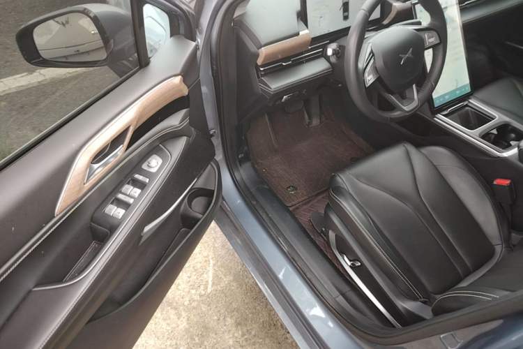 Used XPeng P5 2024 500 Plus Edition Driver Seat