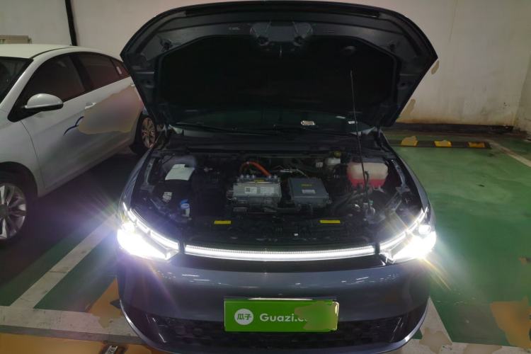 Used XPeng P5 2024 500 Pro Edition Engine Bay