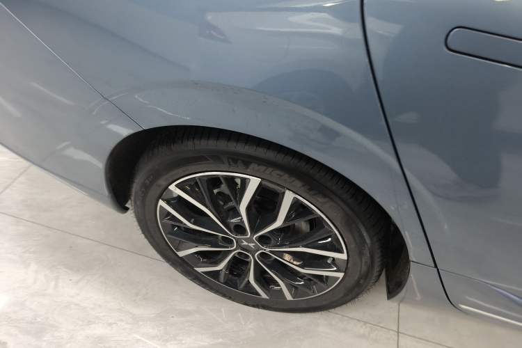 Used XPeng P5 2024 500 Plus Edition Exterior 5