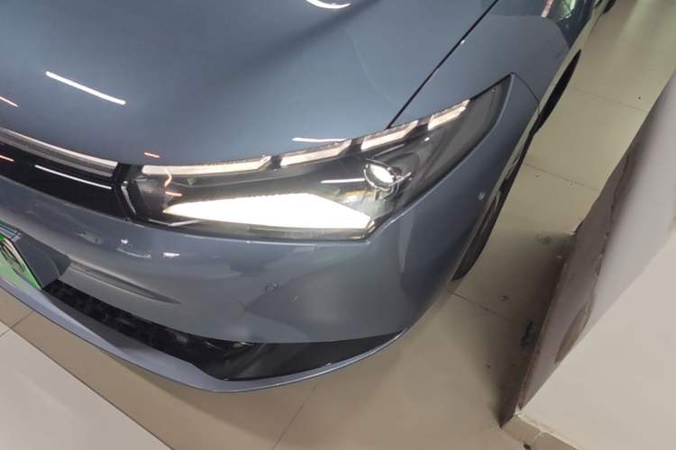 Used XPeng P5 2024 500 Pro Edition Left Front Headlight