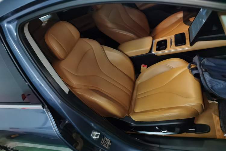 Used XPeng P5 2024 500 Pro Edition Right Front Seat