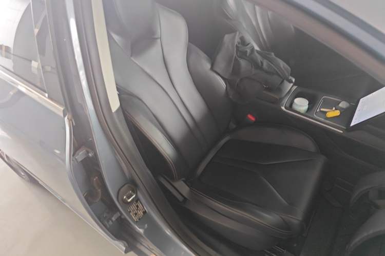 Used XPeng P5 2024 500 Smart Drive Edition Right Front Seat