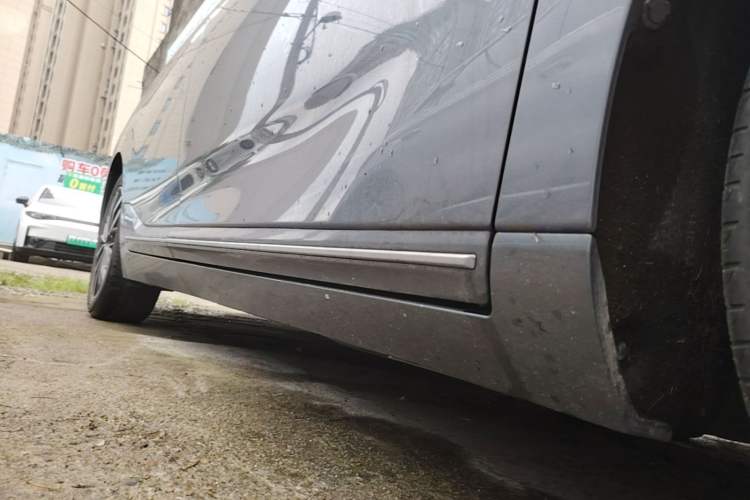 Used XPeng P5 2024 500 Plus Edition Right Side Sill