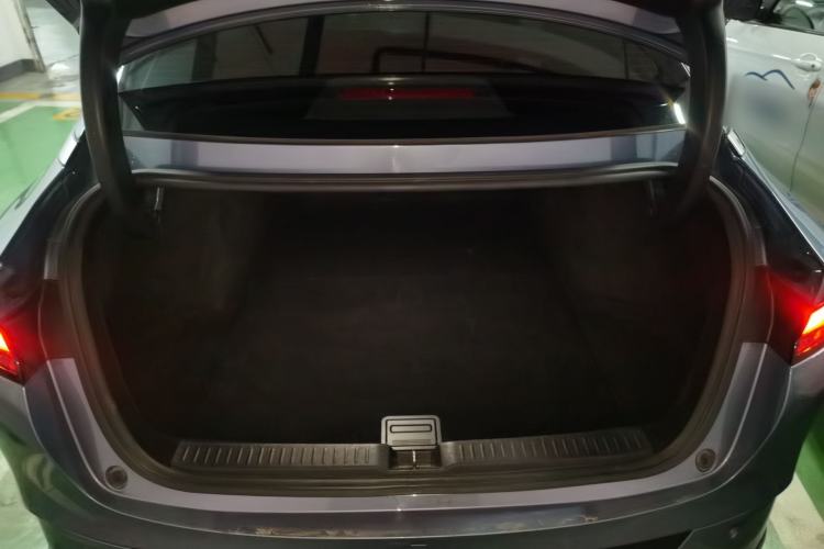 Used XPeng P5 2024 500 Pro Edition Trunk
