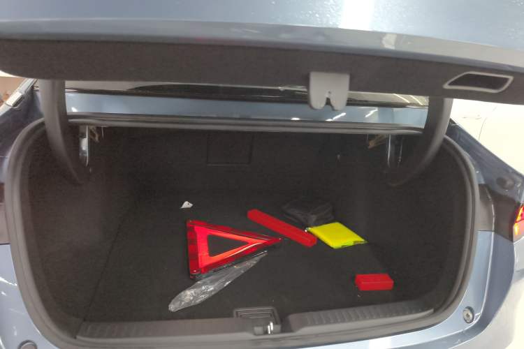 Used XPeng P5 2024 500 Plus Edition Trunk