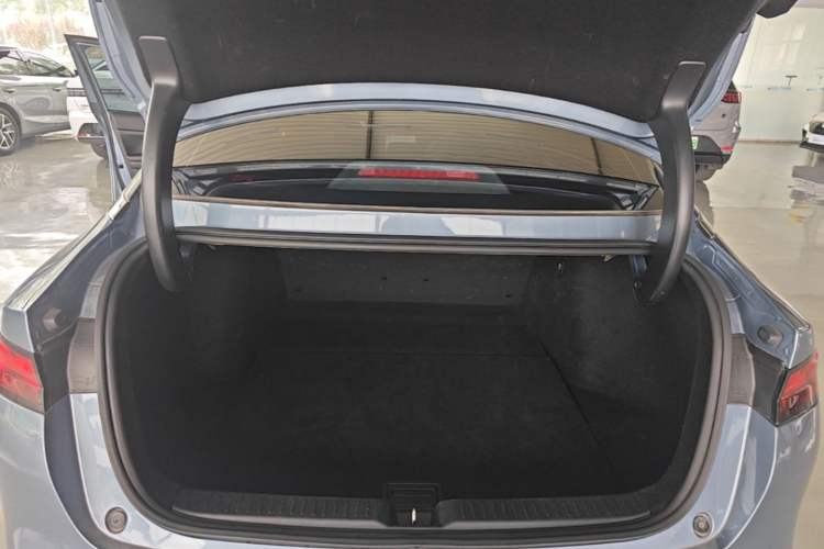 Used XPeng P5 2024 500 Smart Drive Edition Trunk