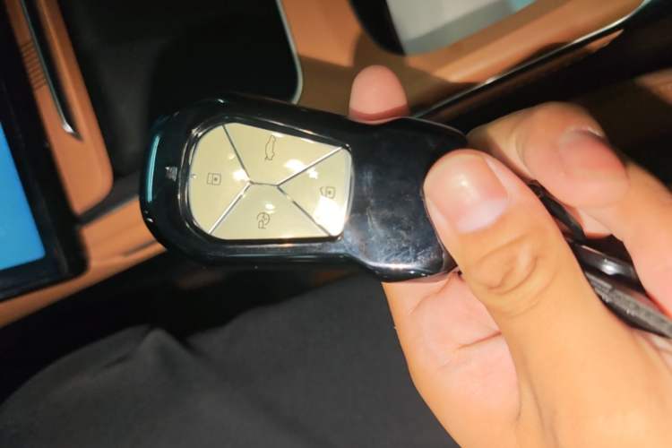 Used XPeng P5 2024 500 Pro Edition Vehicle Key