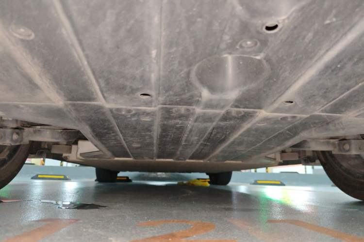 Used XPeng P5 2024 500 Pro Edition Chassis Rear