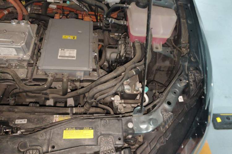 Used XPeng P5 2024 500 Pro Edition Engine Bay Left