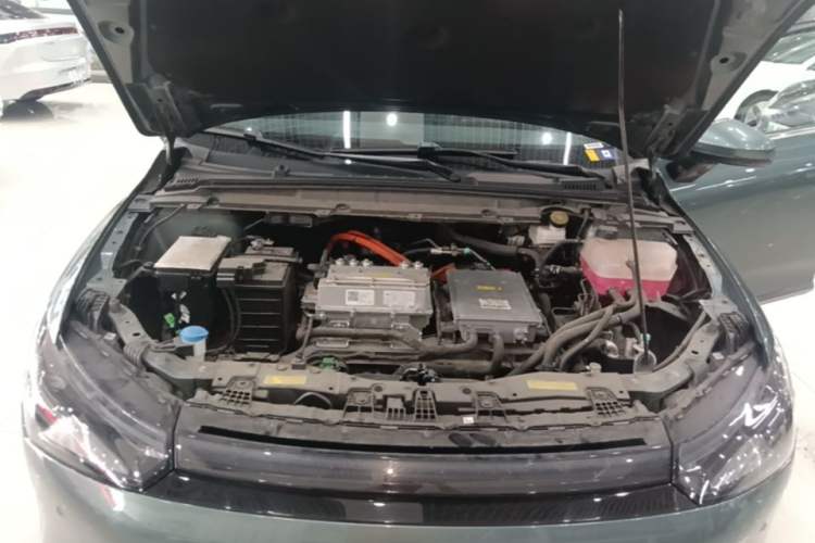 Used XPeng P5 2024 500 Pro Edition Engine Bay
