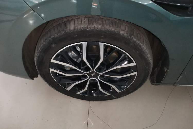 Used XPeng P5 2024 500 Pro Edition Exterior 4