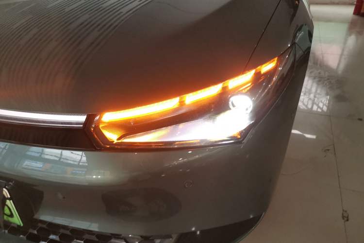 Used XPeng P5 2024 500 Pro Edition Left Front Headlight