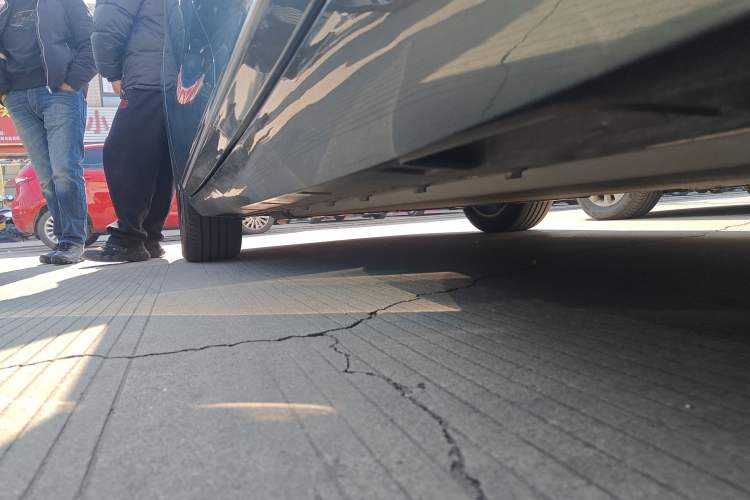 Used XPeng P5 2024 500 Plus Edition Left Side Sill