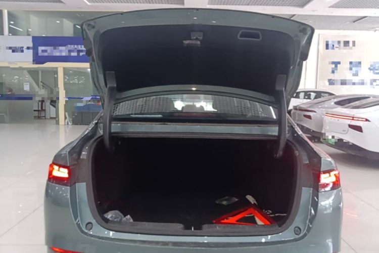 Used XPeng P5 2024 500 Pro Edition Trunk