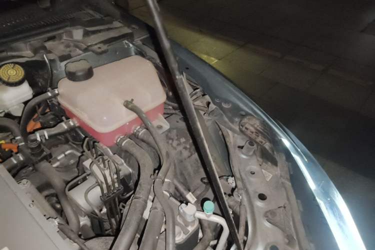 Used XPeng P5 2024 500 Pro Edition Engine Bay Left