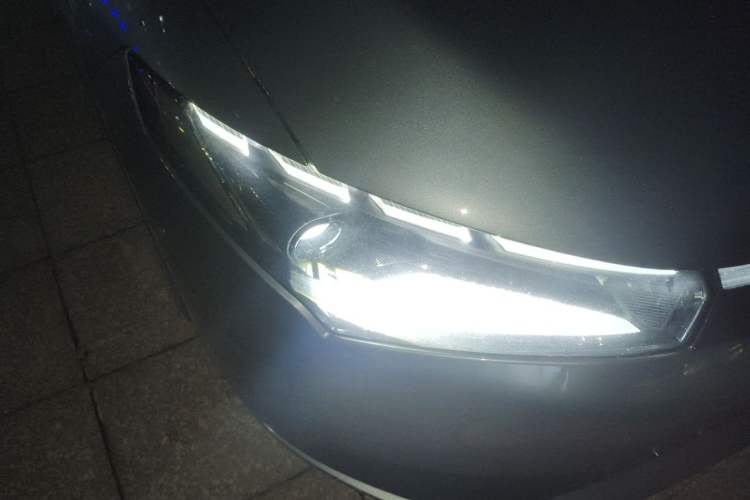 Used XPeng P5 2024 500 Pro Edition Right Front Headlight