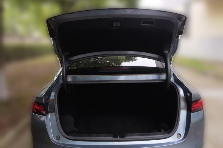 Used XPeng P5 2024 500 Plus Edition Trunk