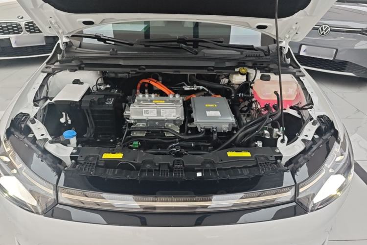 Used XPeng P5 2024 500 Pro Edition Engine Bay