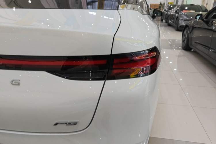 Used XPeng P5 2024 500 Plus Edition Exterior 3