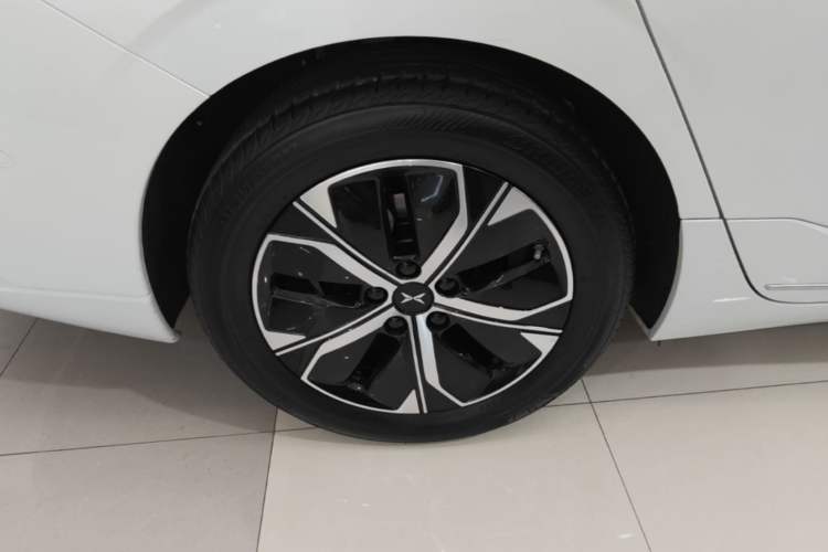 Used XPeng P5 2024 500 Plus Edition Exterior 5