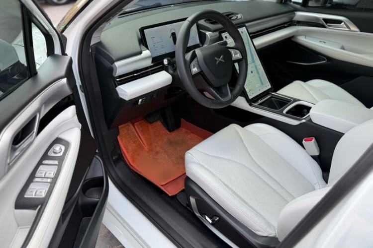 Used XPeng P5 2024 500 Plus Edition Interior 4