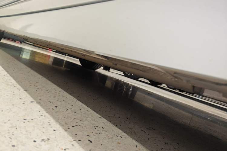 Used XPeng P5 2024 500 Plus Edition Left Side Sill