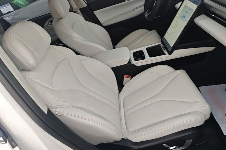 Used XPeng P5 2024 500 Pro Edition Right Front Seat