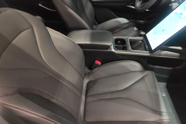 Used XPeng P5 2024 500 Plus Edition Right Front Seat