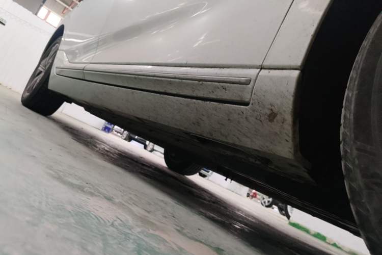 Used XPeng P5 2024 500 Pro Edition Right Side Sill