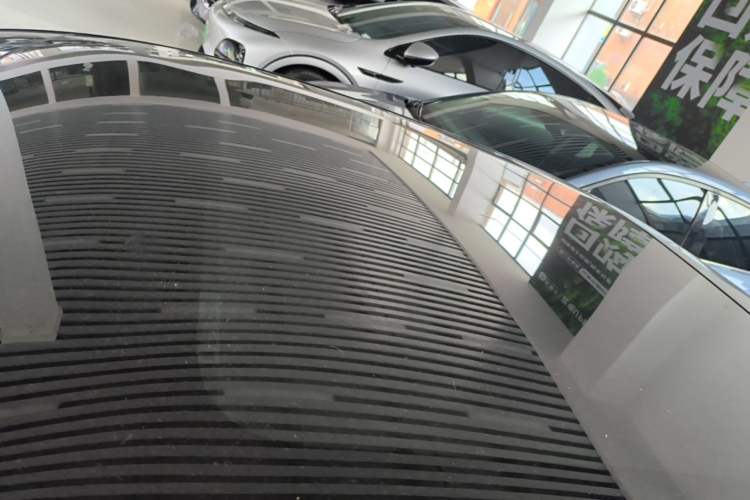 Used XPeng P5 2024 500 Pro Edition Roof