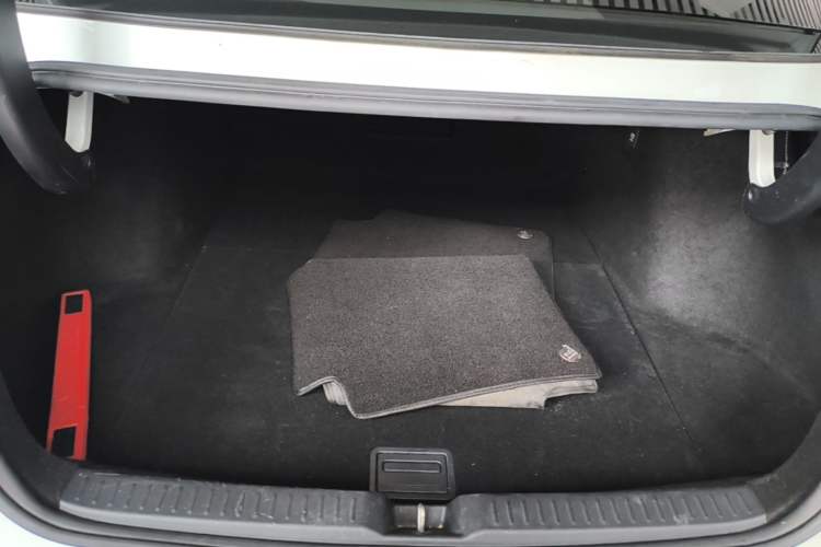 Used XPeng P5 2024 500 Pro Edition Trunk