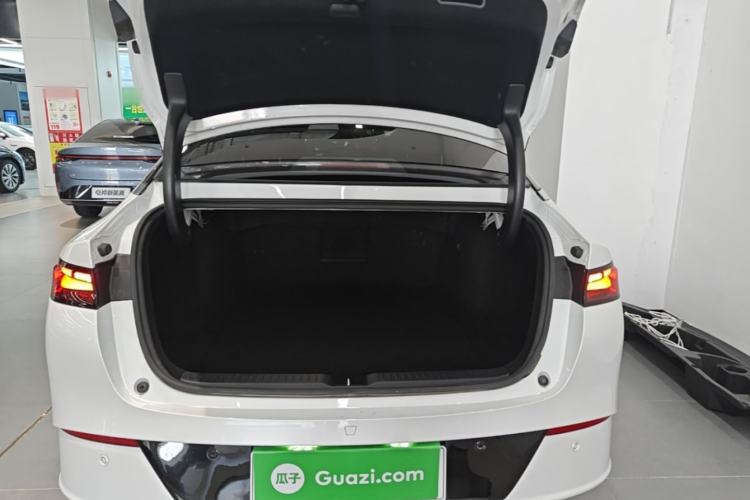 Used XPeng P5 2024 500 Smart Drive Edition Trunk