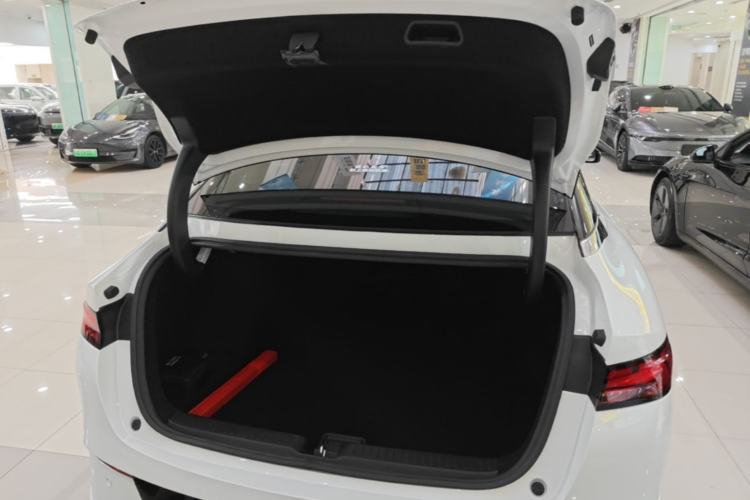 Used XPeng P5 2024 500 Plus Edition Trunk