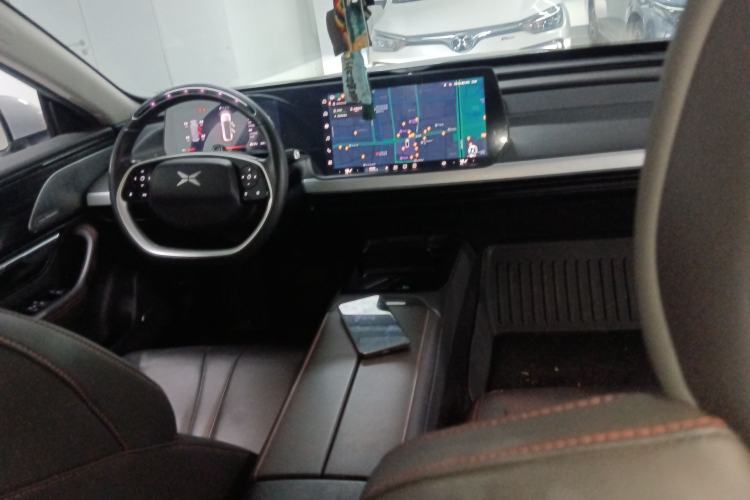 Used XPeng P7 2020 670E Interior 2