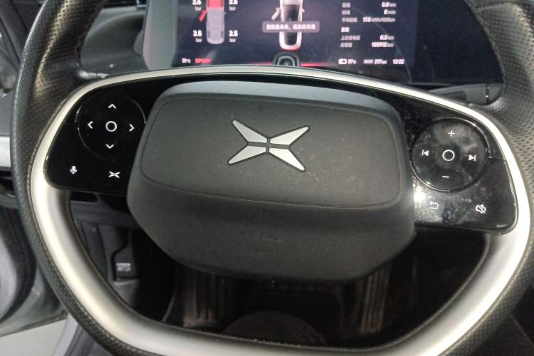 Used XPeng P7 2020 670E Steering Wheel