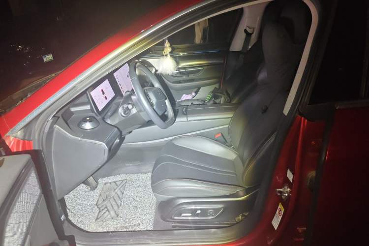 Used XPeng P7 2020 586N Left Front Seat