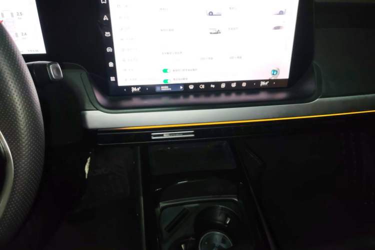Used XPeng P7 2020 670N Audio And AC Panel