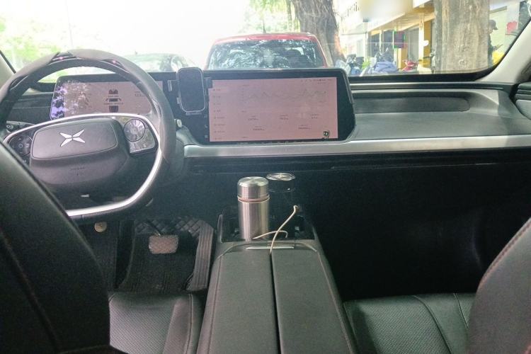Used XPeng P7 2020 670E Center Console