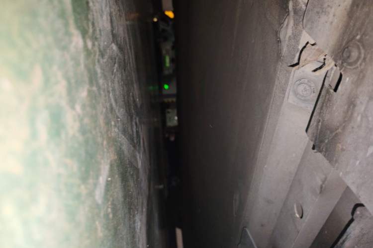 Used XPeng P7 2020 670E Chassis Front Left
